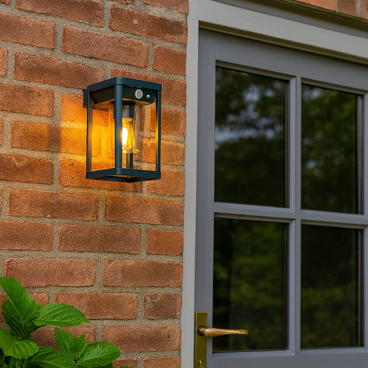 CGC MASE Anthracite Grey Solar Outdoor Wall Light Lantern Motion Sensor IP54