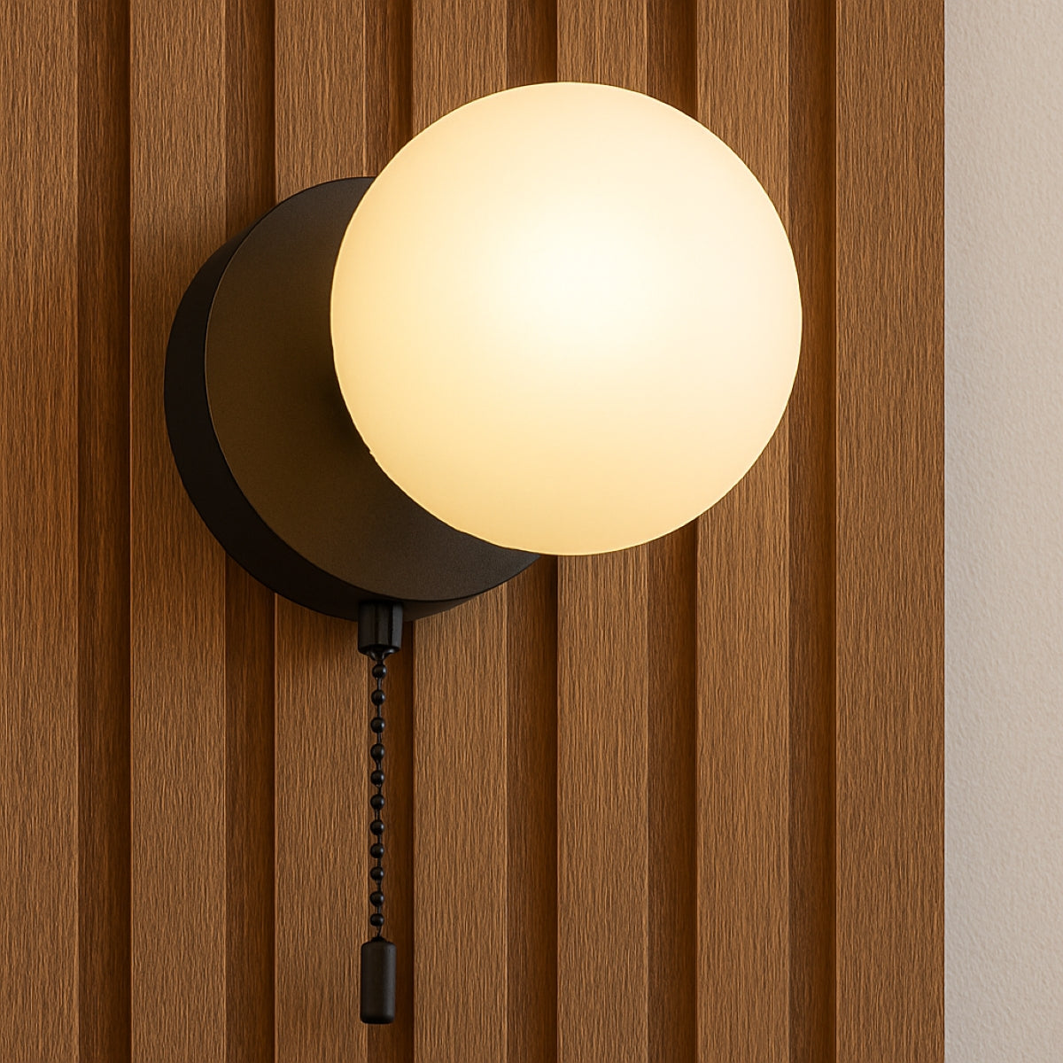 CGC MACIE Black & White Opal Globe LED Rechargeable Magnetic USB Reading Bedside Wall Light Pull Cord Switch