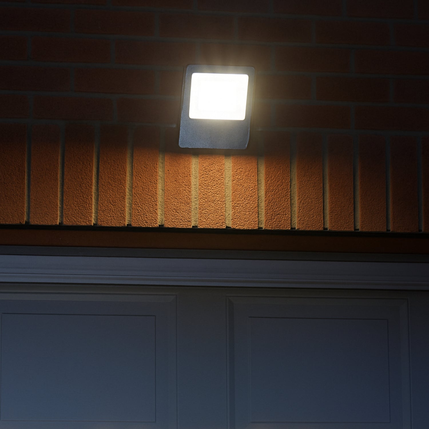 CGC ALTON 30W LED Floodlight Black IP65 3000lm