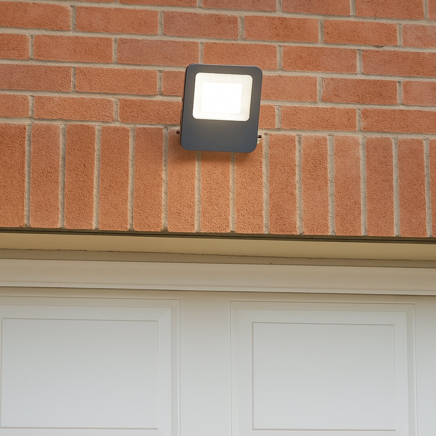 CGC ALTON 30W LED Floodlight Black IP65 3000lm