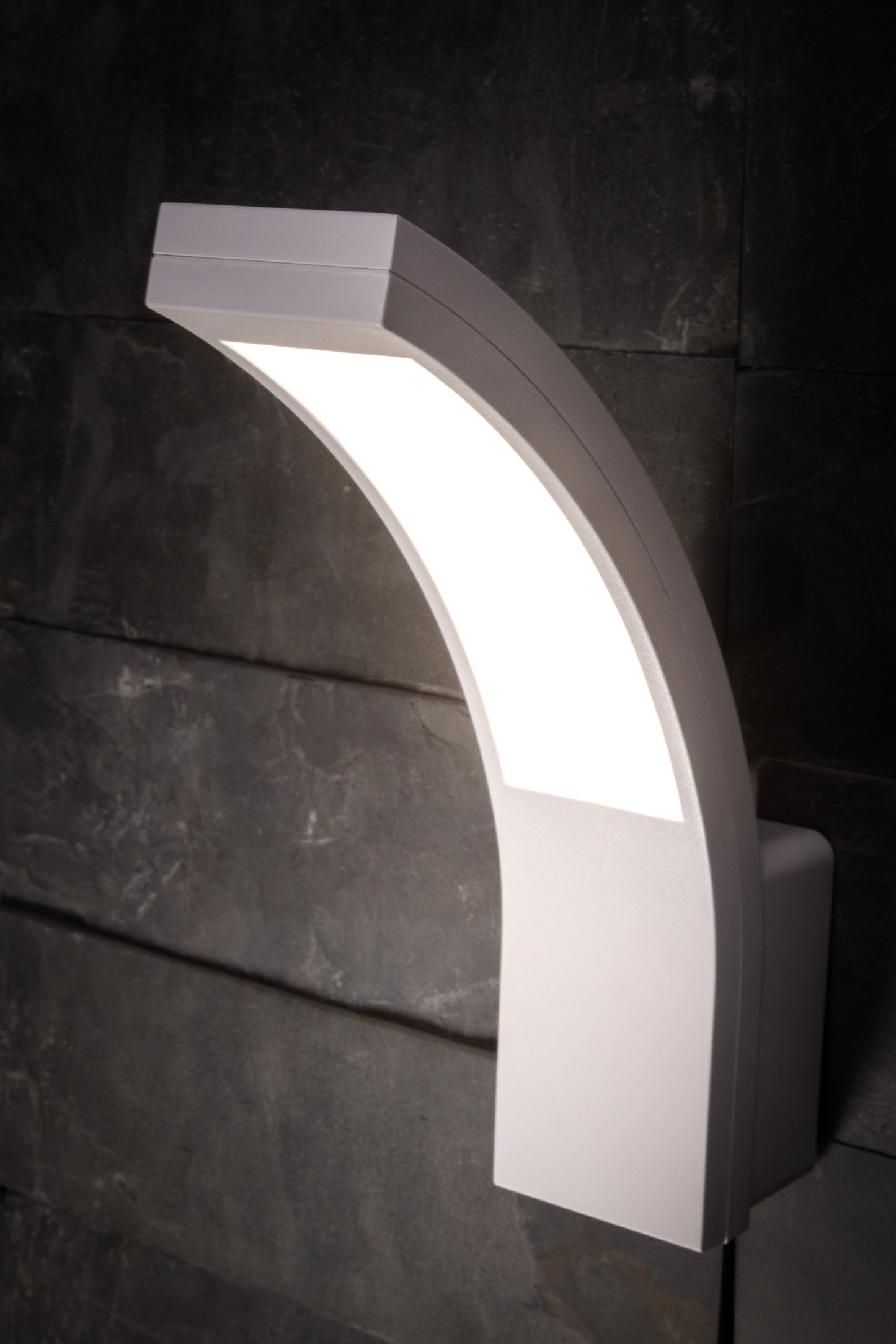 CGC PARIS White LED Curved Outdoor Wall Light
