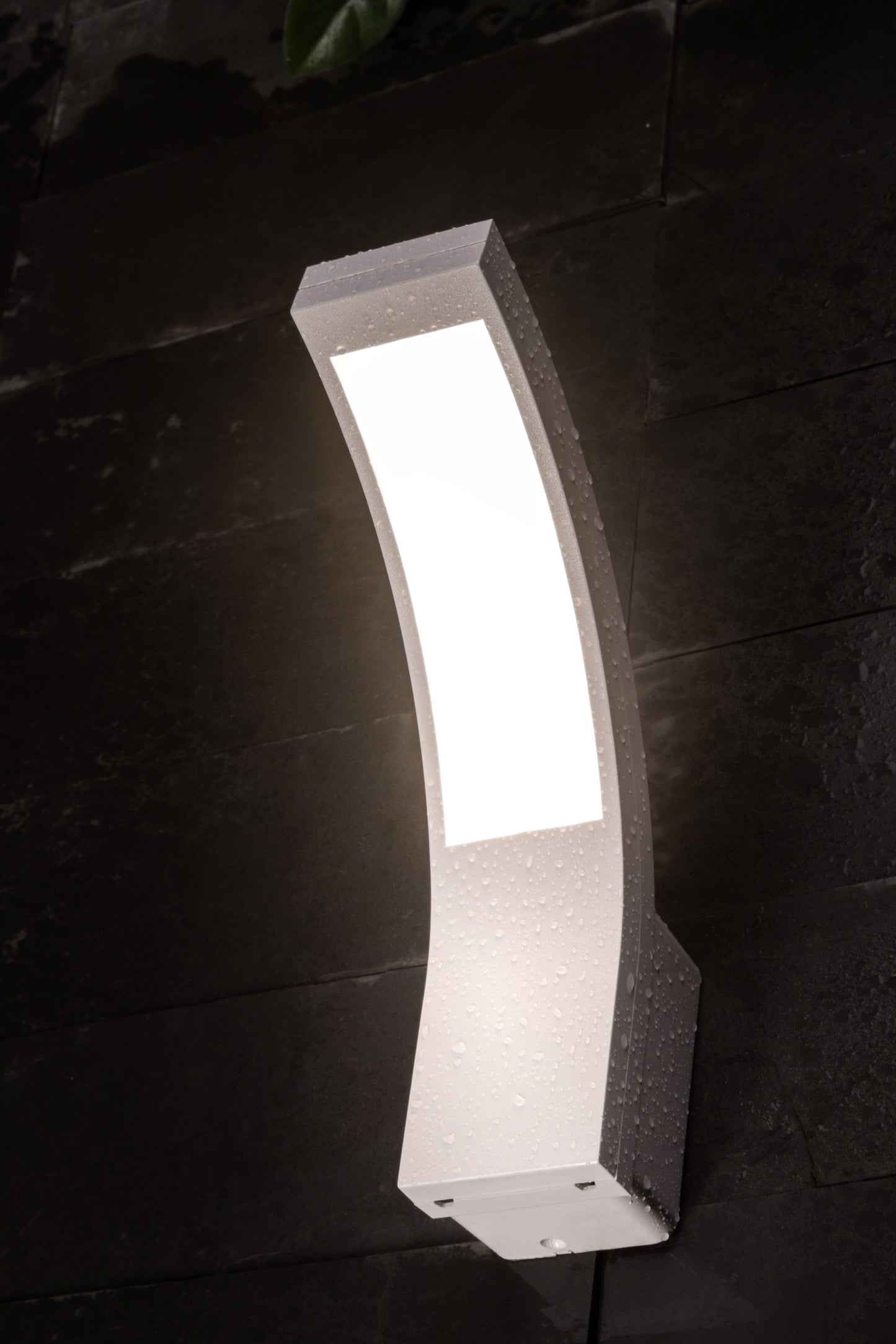 CGC PARIS White LED Curved Outdoor Wall Light