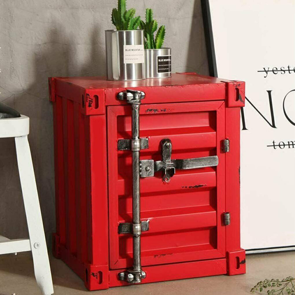 Add character to your living room, with the retro industrial shipping container end table. Comes in a choice of colours with the highest of quality finishes.  Whether it is a subtle dark or vibrant bright style this is sure to be a focal point in your room. Cleverly designed with shelving and a functional locking system, it can be used as storage as well as a side table, occasional table, office storage unit or even a bedside table.