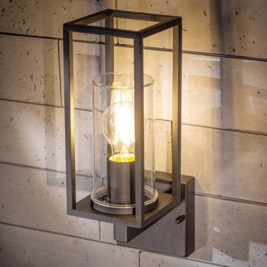 If you’re looking for a modern take on a traditional outdoor wall light, this black lantern&nbsp; wall light with clear diffuser is perfect for adding style and protection for your home. This classic design with a contemporary twist, styled with a metal lantern shape and fitted with a cylinder diffuser that allows the light to shine effectively.