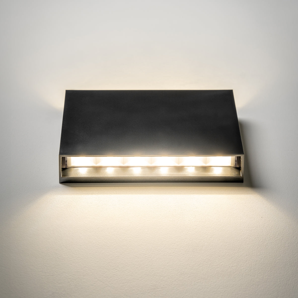 CGC DONNA Black Slim LED Outdoor Wall Light Up and Down 4000k Natural White IP65