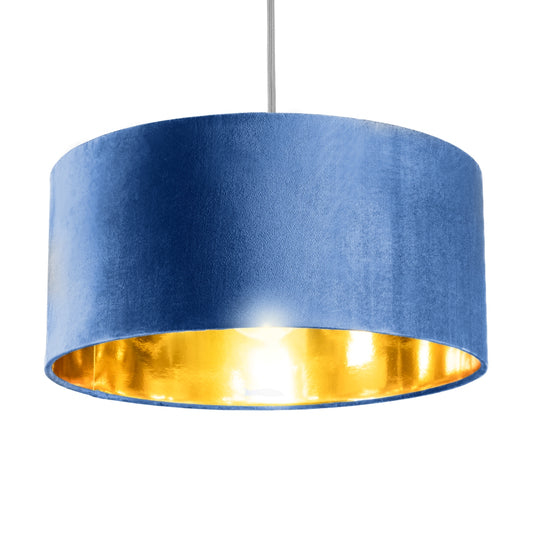 Our stunning oversized navy Milano lamp shade offers a timeless update to any room. The outer is made from high-quality navy blue velvet and the lining is reflective gold for a stylish finish. It’s easy to install and will instantly transforms your ceiling fitting, table or floor lamp. Simply attach to an existing light fitting or lamp base for an instant glow up.