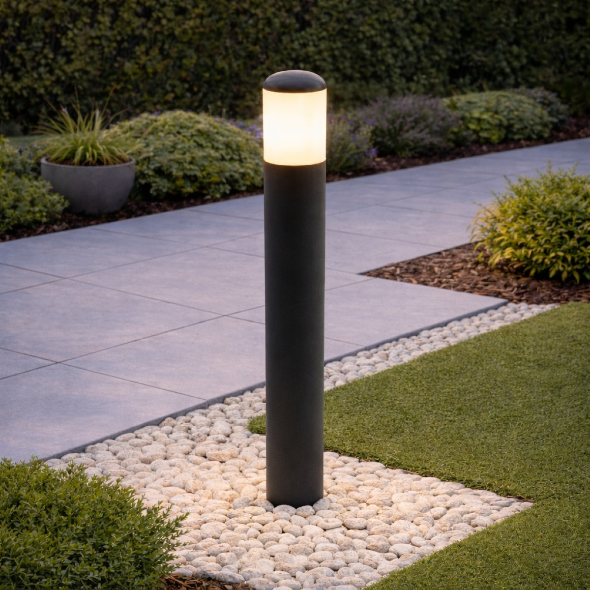 CGC HUMERA Large Black Modern Outdoor Post Light