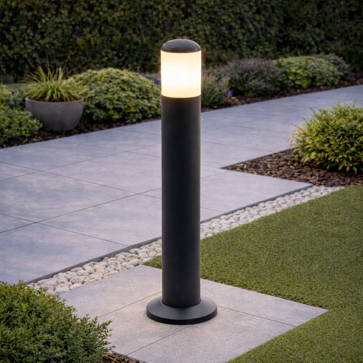 CGC HUMERA Large Black Modern Outdoor Post Light