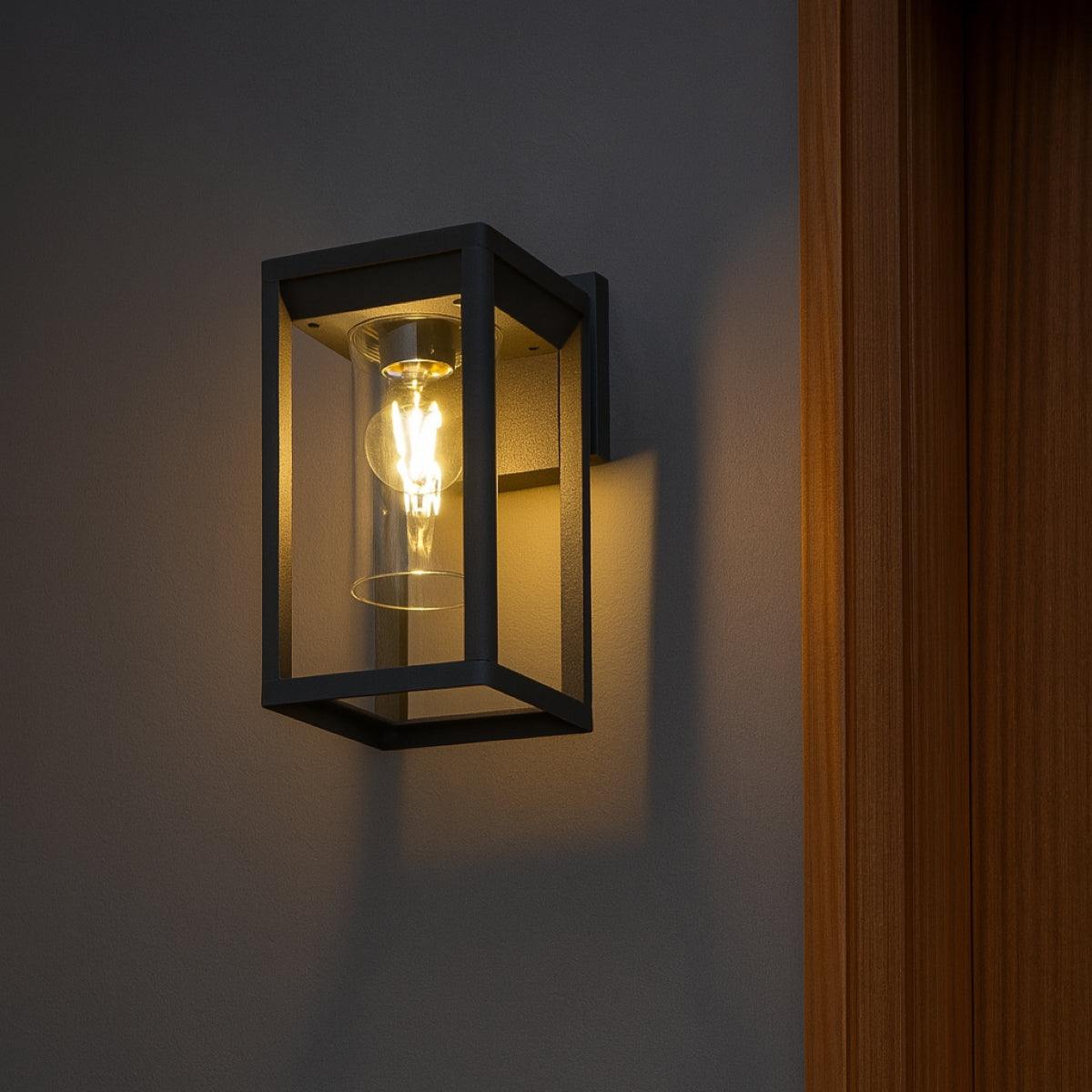 CGC MADDISON Anthracite Grey E27 Outdoor Wall Light Lantern Clear Diffuser IP54