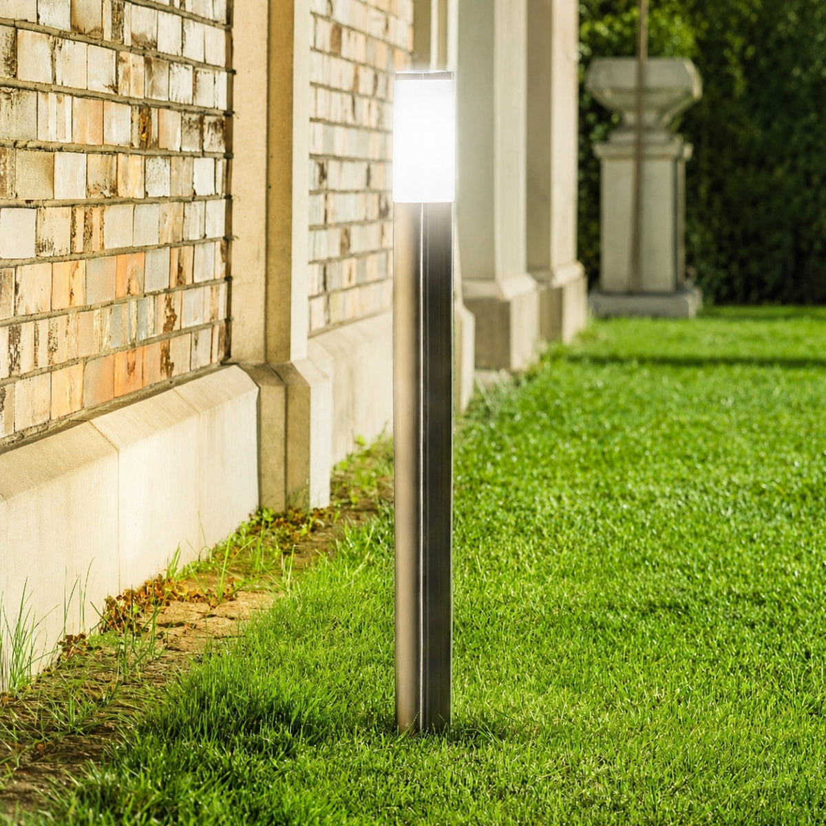 CGC ASTER Stainless Steel 1M Outdoor Post Light