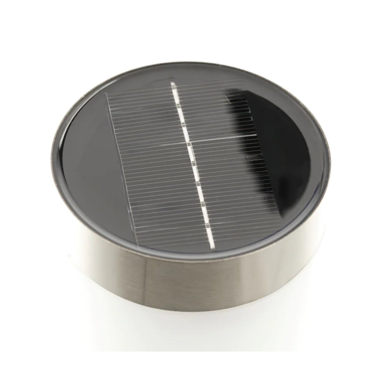 Introducing the Coze stainless steel Solar Post Lights - the perfect solution for anyone looking for quality outdoor lighting in small and affordable doses. These sophisticated lighting fixtures pack advanced technology and stylish design, making them a perfect addition to any outdoor space.