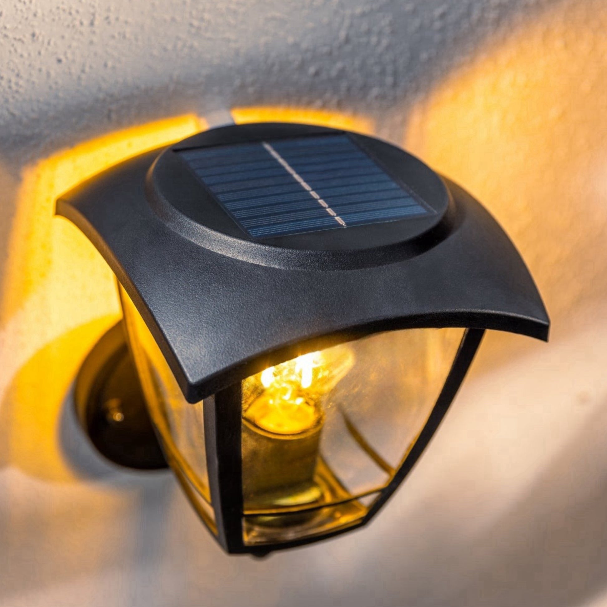 Create an aesthetically pleasing lighting system around your home with our Lara solar lantern light for your walls. This product is featured as an elegant and traditional lantern wall light design, constructed from black polycarbonate and fitted with clear polycarbonate diffusers.