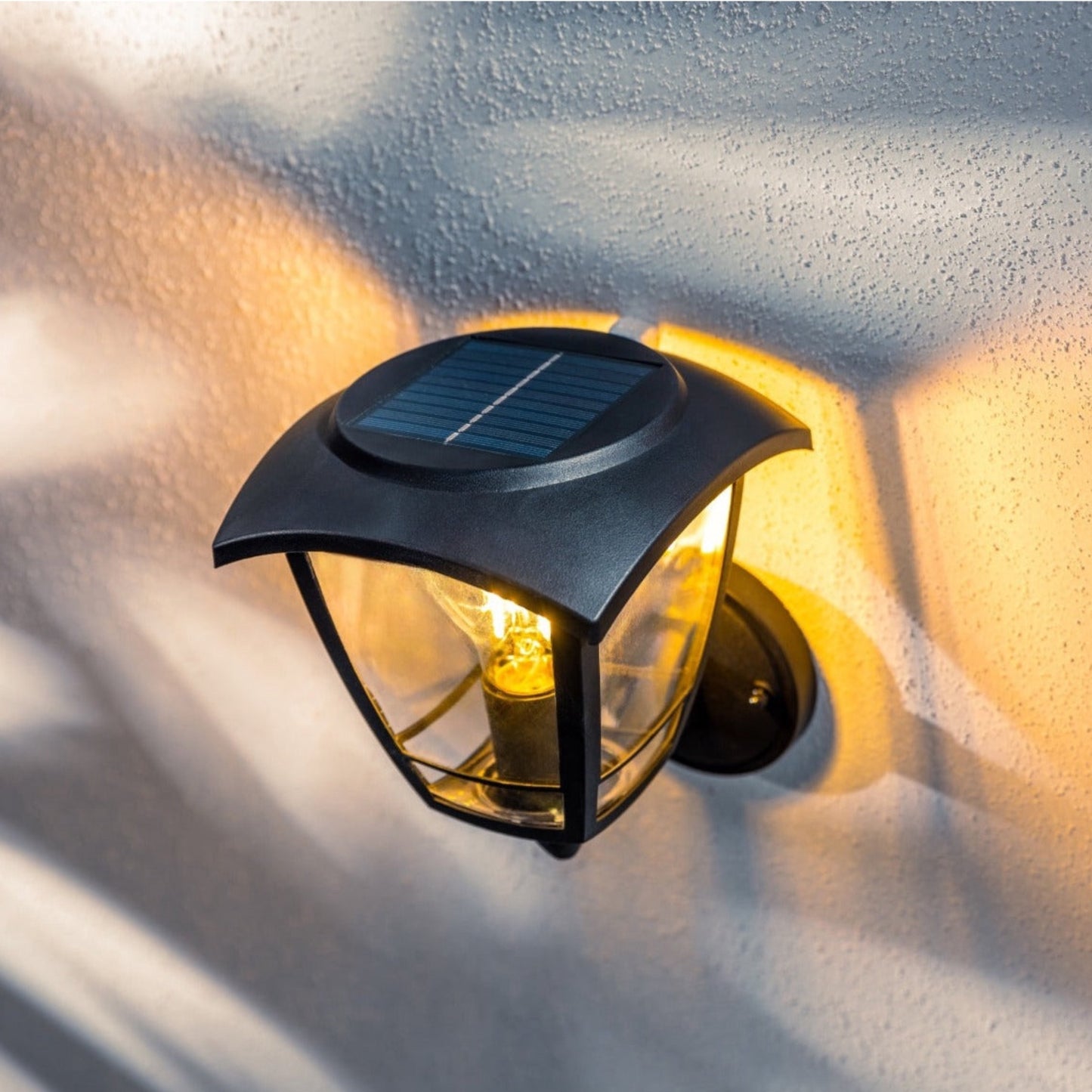 Create an aesthetically pleasing lighting system around your home with our Lara solar lantern light for your walls. This product is featured as an elegant and traditional lantern wall light design, constructed from black polycarbonate and fitted with clear polycarbonate diffusers.