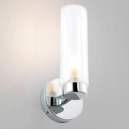 Our Nada chrome wall light with clear glass diffuser adds a touch of opulence and luxury to the walls of your home. The modern light fitting would look perfect installed next to a mirror, on corridors or hallways, bedside and living rooms, this light also has IP44 protection making it suitable for all bathrooms. 