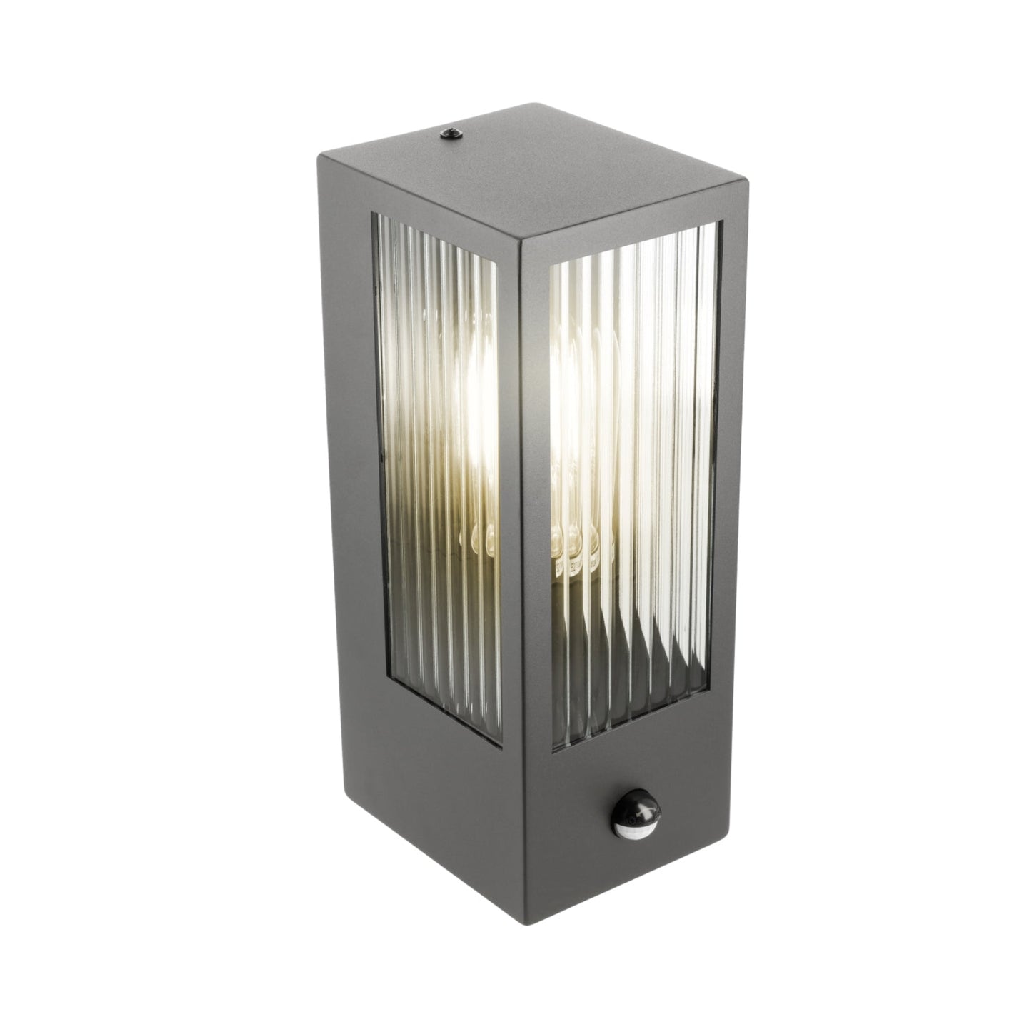If you’re looking for a modern take on a traditional outdoor wall light, this modern bevelled glass rectangle wall light is perfect for adding style and protection for your home. This classic wall light is designed with a contemporary twist, styled with a rectangle shape and fitted with glass bevelled windows that allow the light to shine effectively. Integrated PIR Motion Sensor.