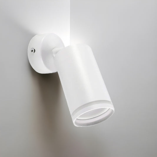 The white LED Oli spot light consists of a cylindrical spotlight, which can be tilted and adjusted on its own axis. The spotlight is attached to a circular base, which makes it equally suitable for mounting on walls and ceilings. Made of an aluminum body and powder coated white, this ceiling spot light design fits well into different spaces. Whether functional office or cozy home - the timeless lamp is an perfect for many types of use.