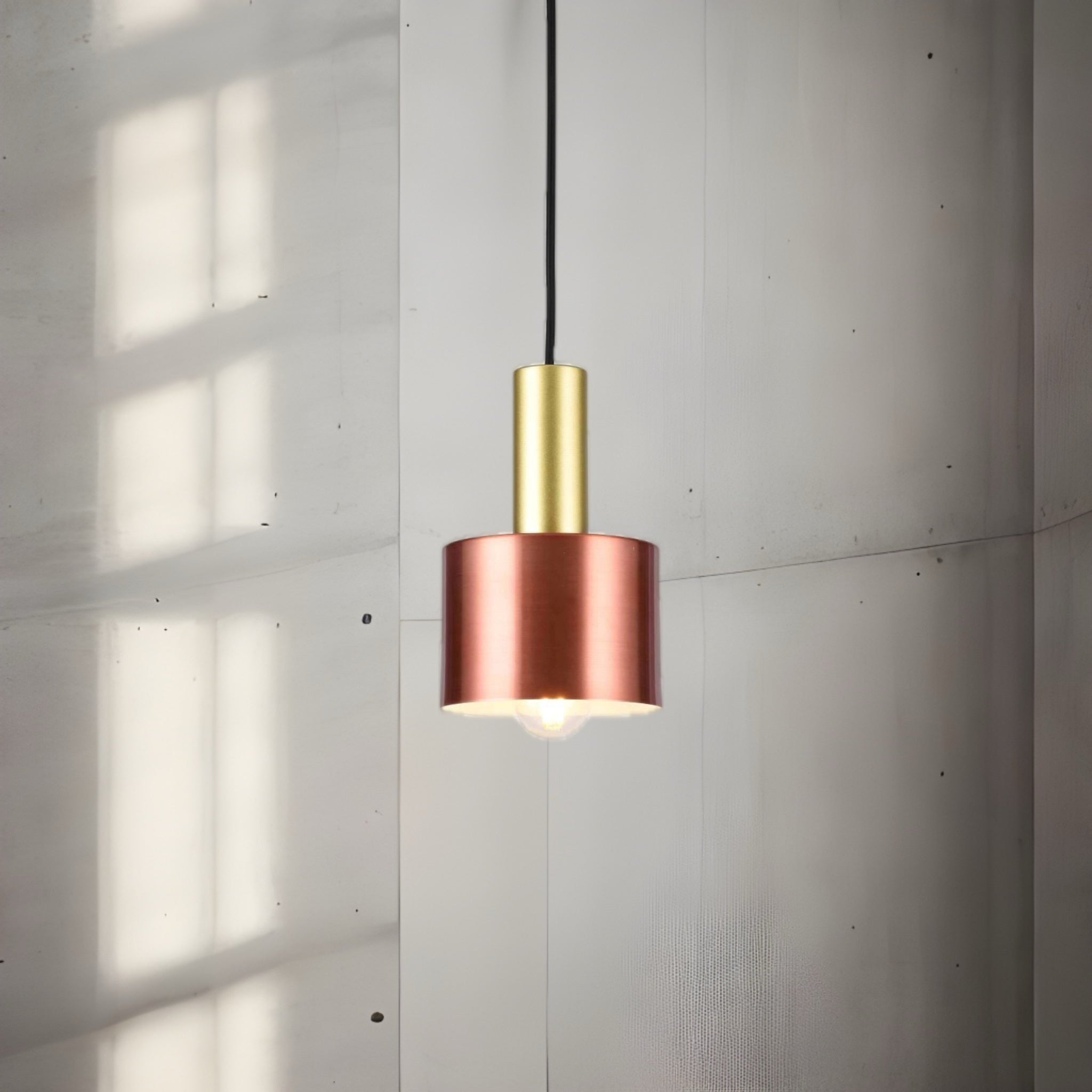 Our Selvia pendant light is a stylish addition suitable for every room, its metal copper  dome shape shade with contrasting gold lamp holder creates an amazing feature on any ceiling. The lamp looks great with a filament light bulb, especially in industrial and modern interiors.