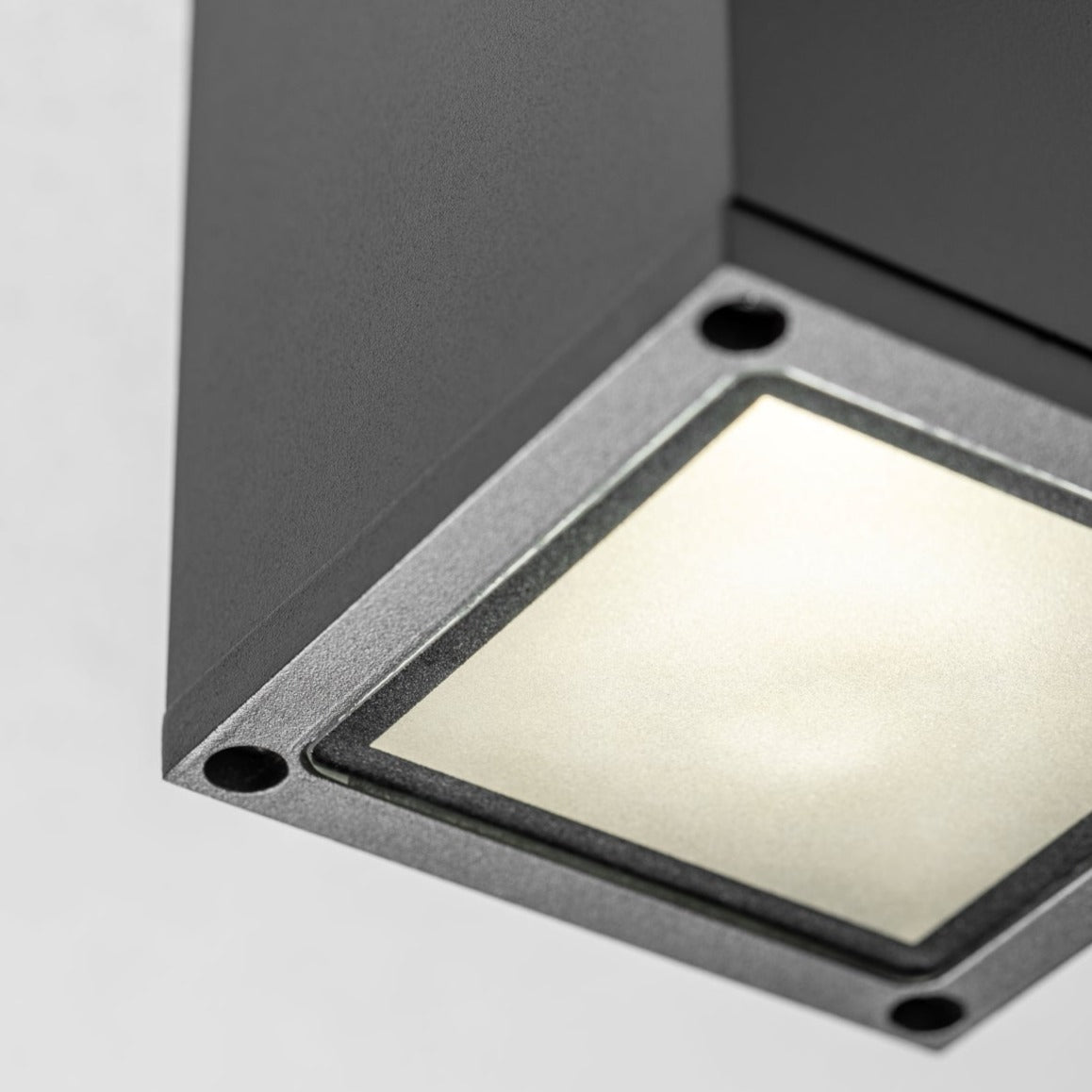 Our Len ceiling outdoor porch light delivers on style and durability and is a smart choice for your exterior lighting. With its dark grey powder coated aluminium construction teamed with clear polycarbonate diffuser, this lantern is hardwearing and rust and weatherproof. Built for life outdoors, it has an IP54 rating which means it can withstand the harshest of weather conditions. For sophisticated yet robust outdoor lighting, our Len dark grey outdoor ceiling spot light is a strong contender.