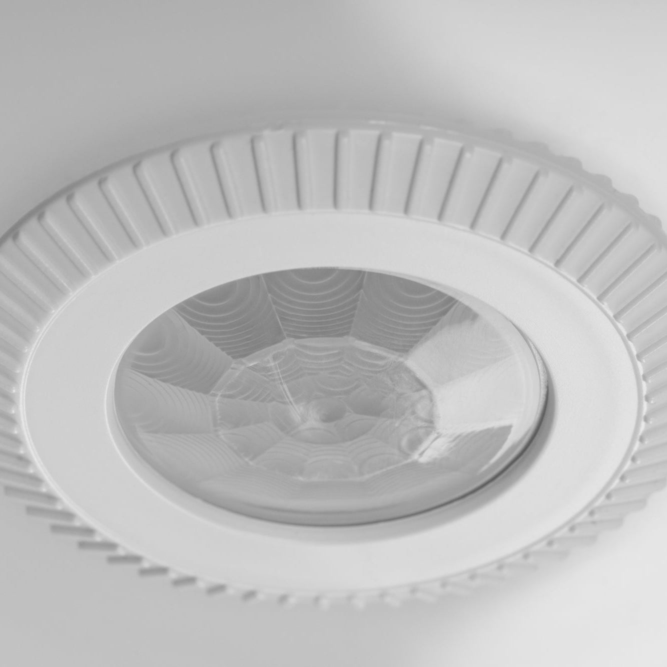 CGC RIZZO White Round Ceiling Light With Motion Sensor