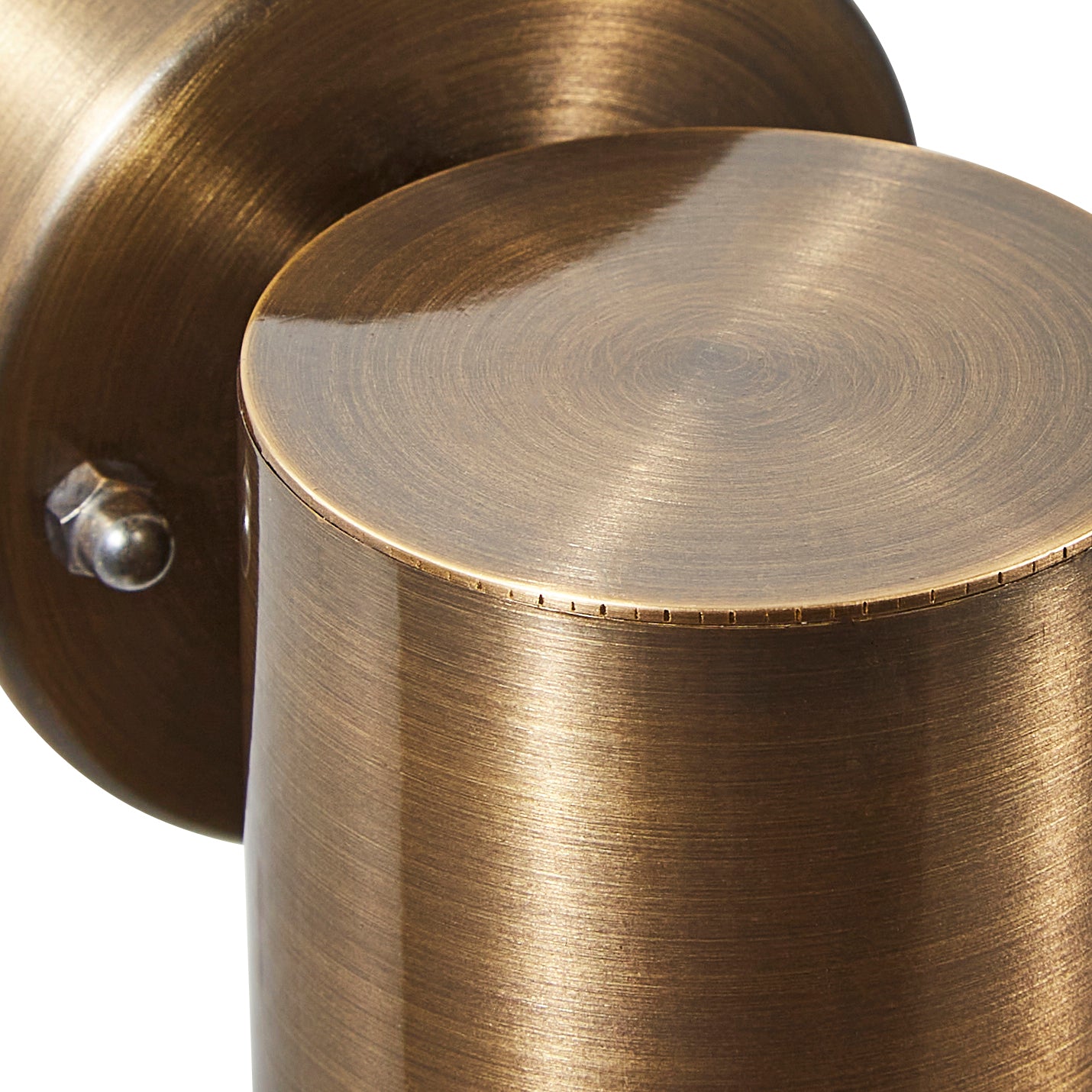 Our Liam bronze outdoor wall mounted single cylinder outdoor light would look perfect in a modern or more traditional home design. Outside wall lights can provide atmospheric light in your garden, at the front door or on the terrace as well as a great security solution. It is designed for durability and longevity with its robust material producing a fully weatherproof and water-resistant light fitting. Use LED bulbs to make this light energy efficient and low cost to run.