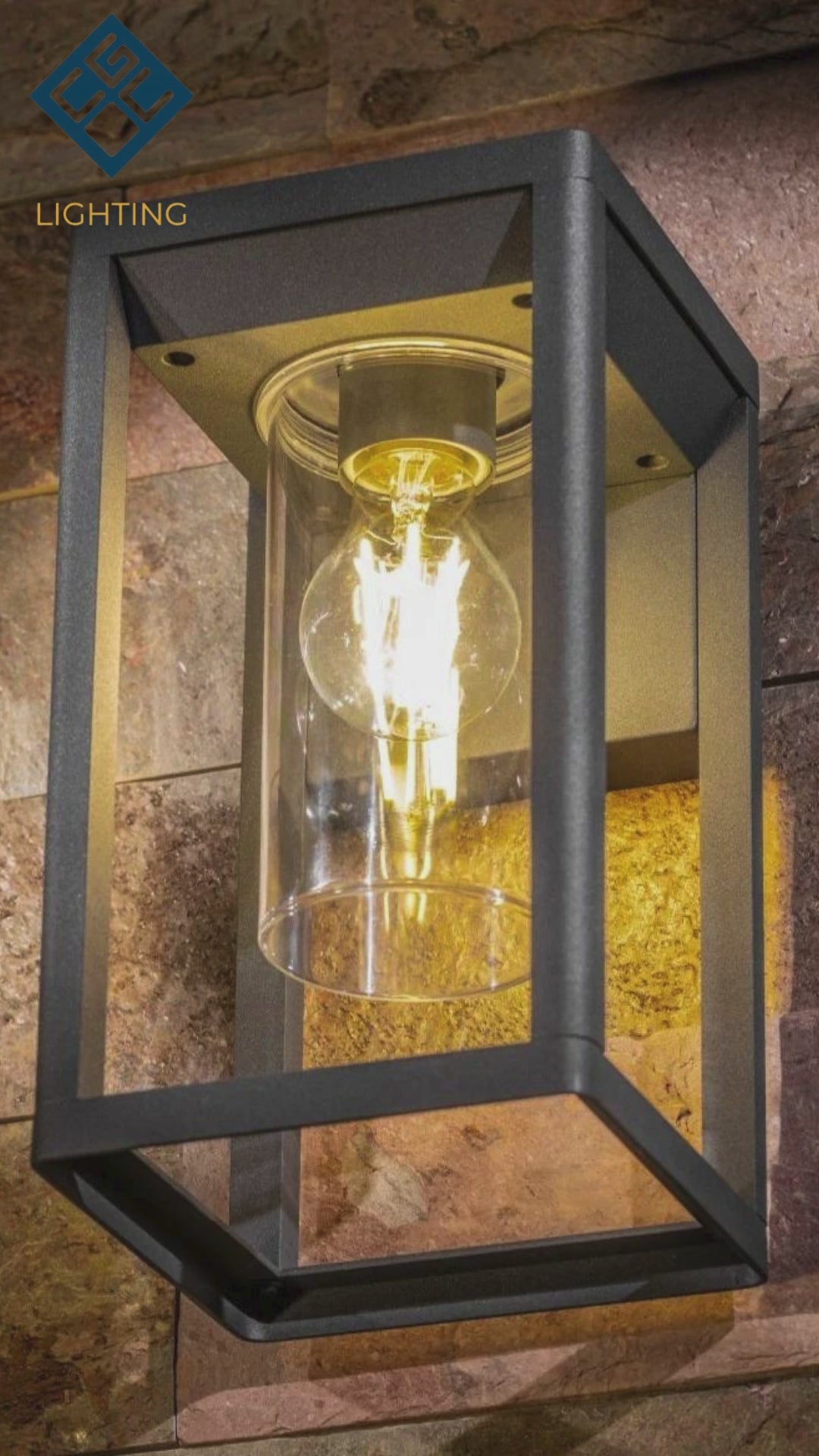 Load video: CGC MADDISON Anthracite Grey E27 Outdoor Wall Light Lantern Clear Diffuser IP54