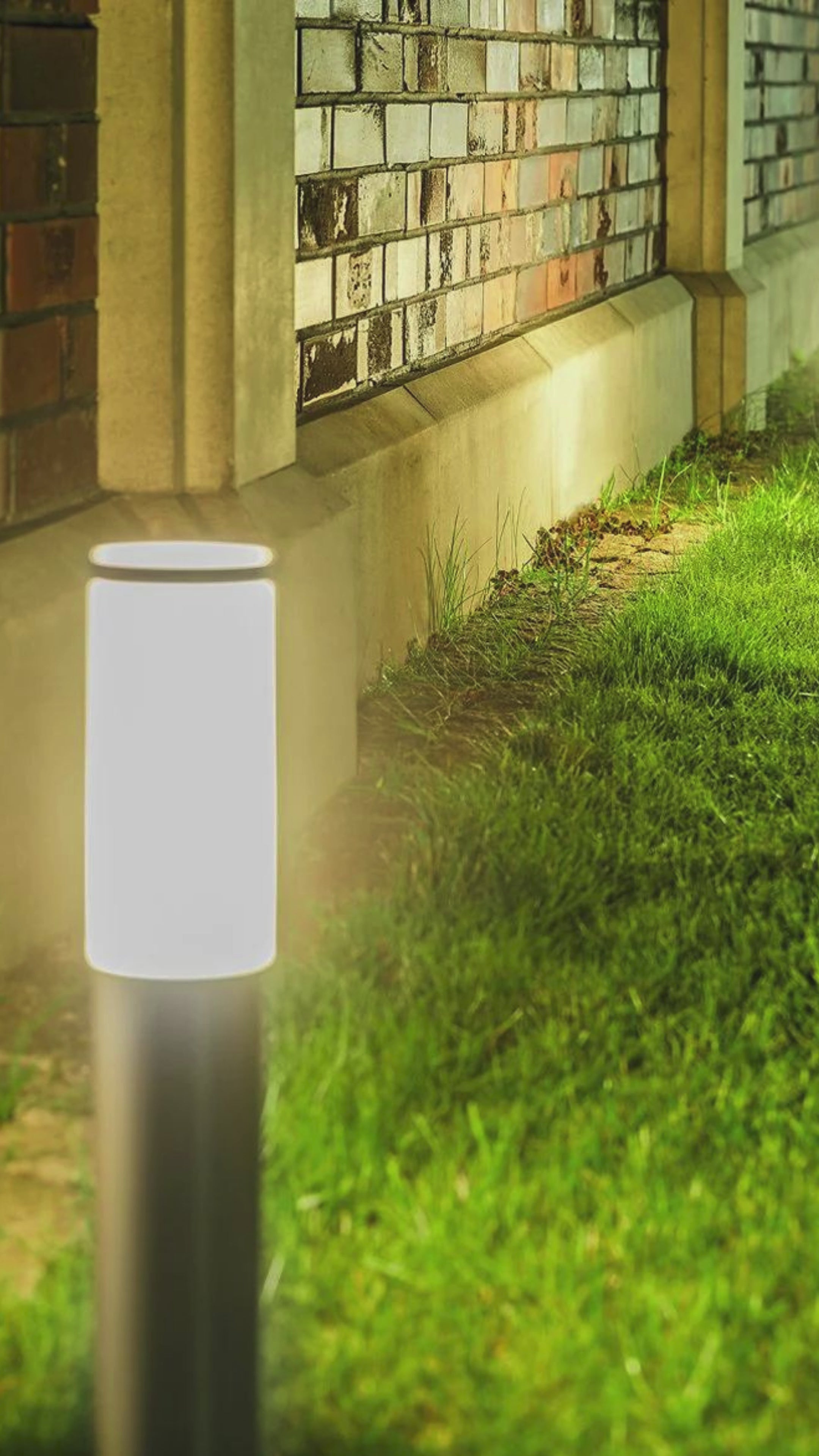 Load video: CGC ASTER Stainless Steel 1M Outdoor Post Light