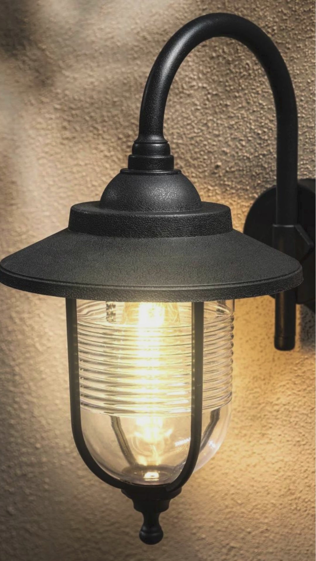 Load video: CGC EVELYN Black Fisherman Style Outdoor Wall Lantern