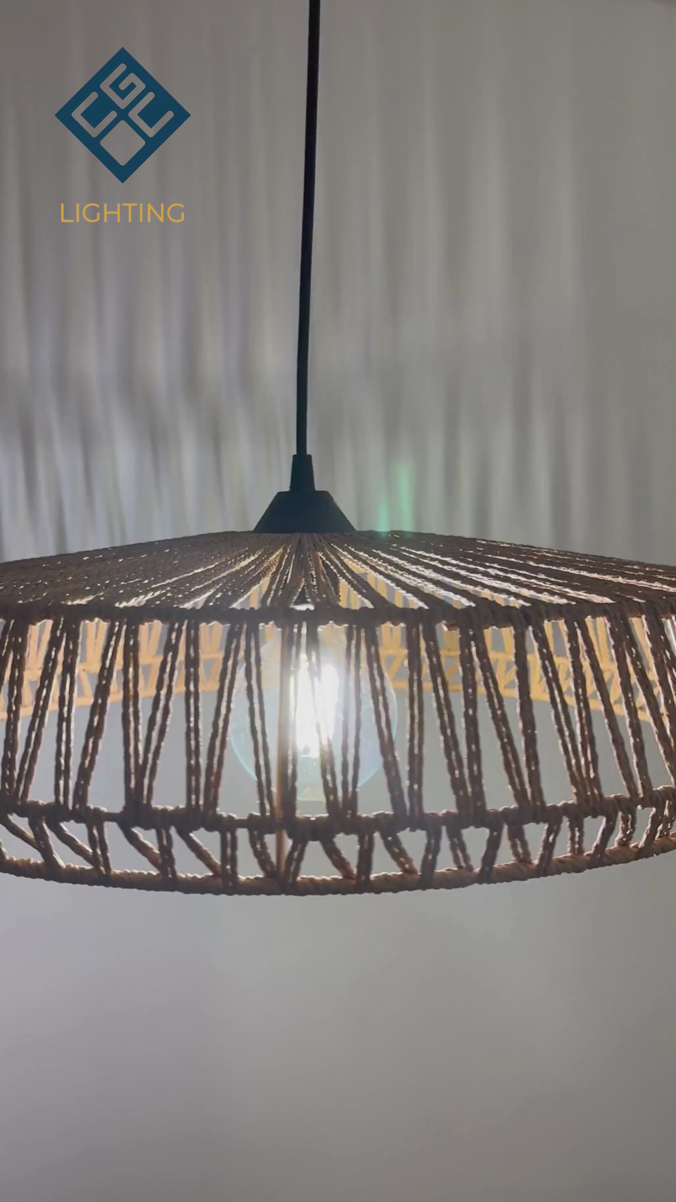 Load video: CGC Large 50cm Natural String Round Woven Easy Fit Lampshade