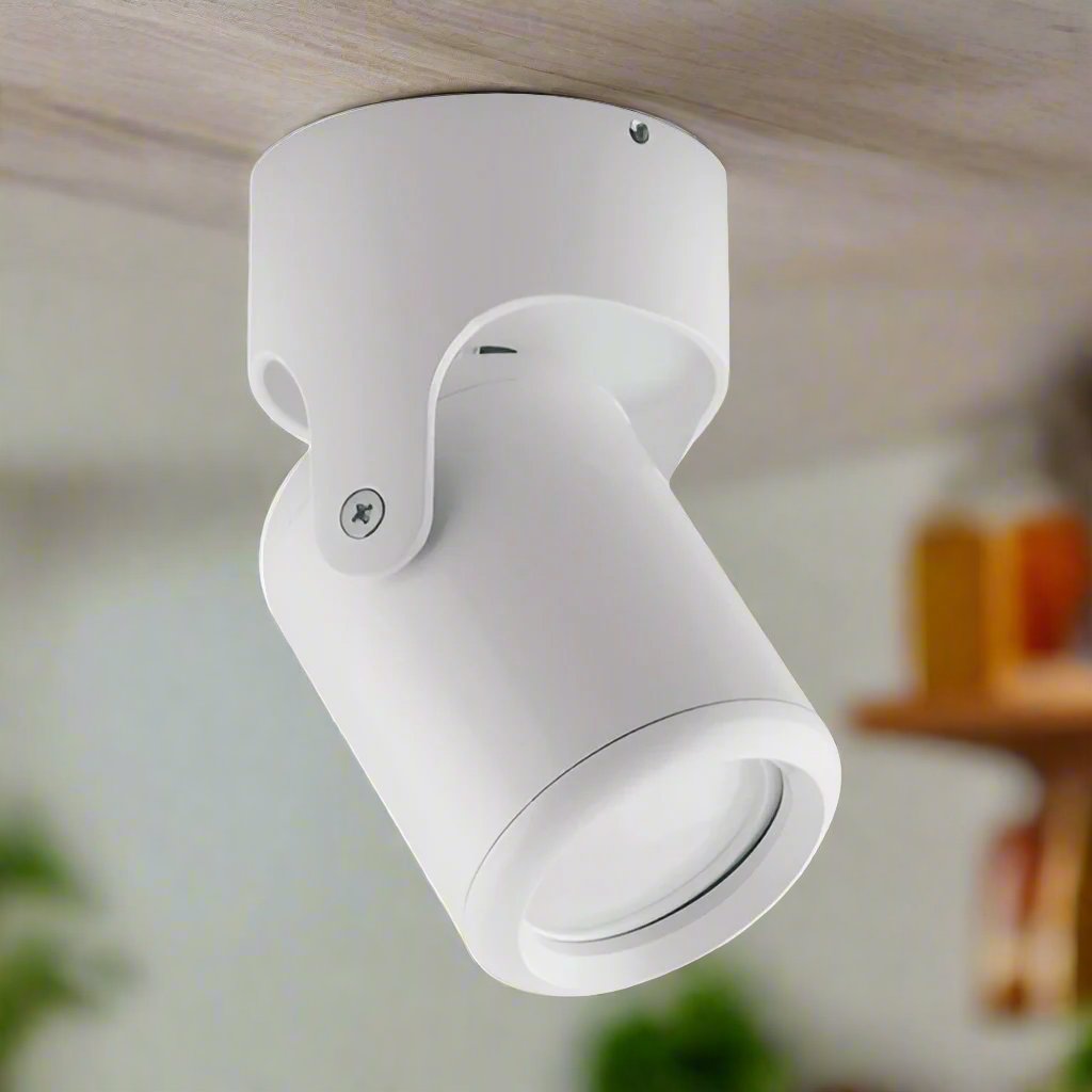 The white LED Fran spot light consists of a cylindrical spotlight, which can be tilted and adjusted on its own axis. The spotlight is attached to a circular base, which makes it equally suitable for mounting on walls and ceilings. Made of an aluminum body and powder coated white, this ceiling spot light design fits well into different spaces. Whether functional office or cosy home