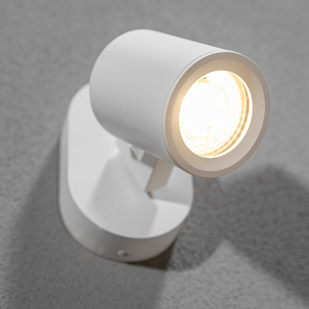 We combine practicality with atmosphere, the result is the Carla series. These universal spots can be used wherever you would like. The sleek design will feel like a fits perfectly with all interiors.  Adjustable to give the desired light output exactly where you want the light to beam. These lights are made from a high quality aluminum and powder coated to white immaculate finish.