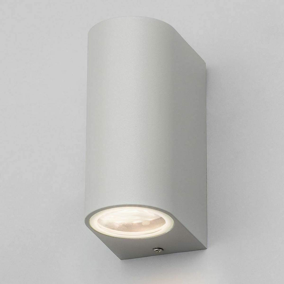 Our Tiago would look perfect in a modern or more traditional home design. Outdoor sconces can provide ambient light in your garden, at your front door or on your terrace, as well as a great security solution. It is designed for durability and longevity with its robust material producing a fully weather and waterproof lighting fixture. 