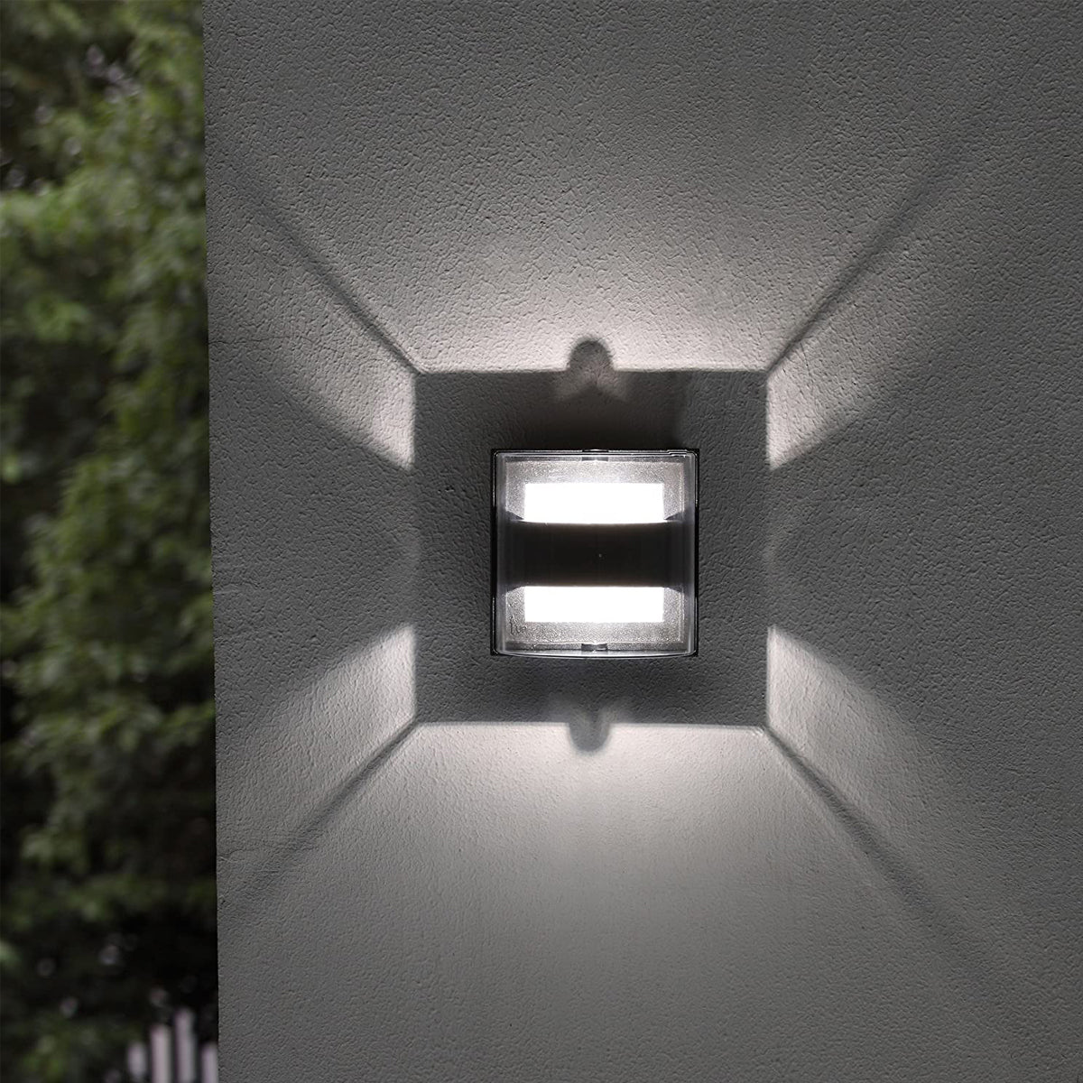CGC FINLEY Dark Grey Curved Diffuser Outdoor LED Wall Light