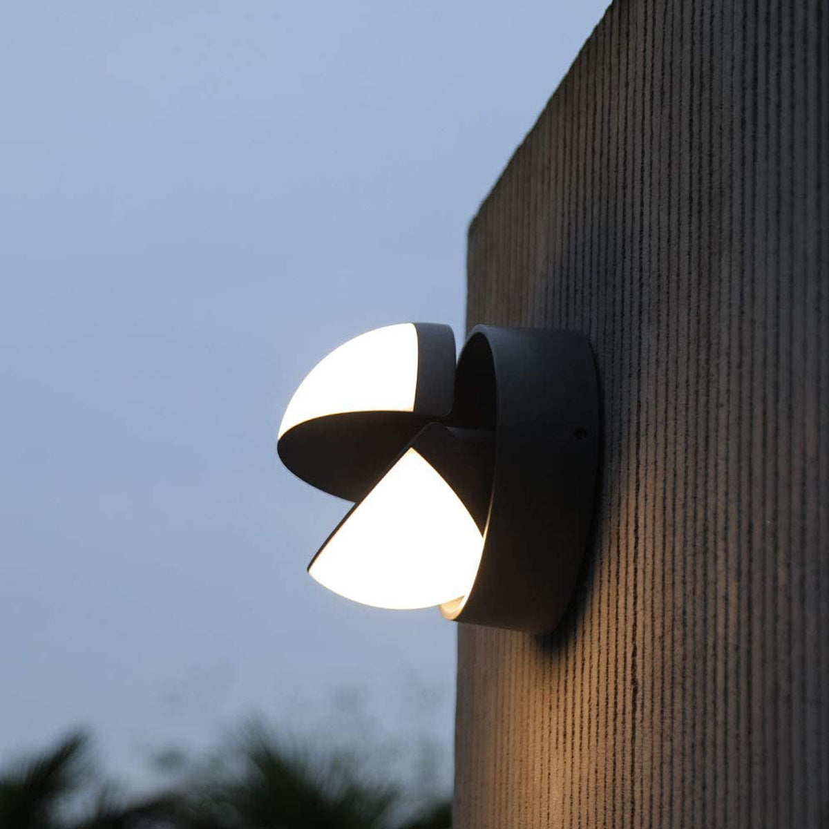 Our Kayla dark grey outdoor half moon wall light would look perfect in a modern or more traditional home design. Outside wall lights can provide atmospheric light in your garden, at the front door or on the terrace as well as a great security solution. It is designed for durability and longevity with its robust material producing a fully weatherproof and water resistant light fitting. Use LED bulbs to make this light energy efficient and low cost to run