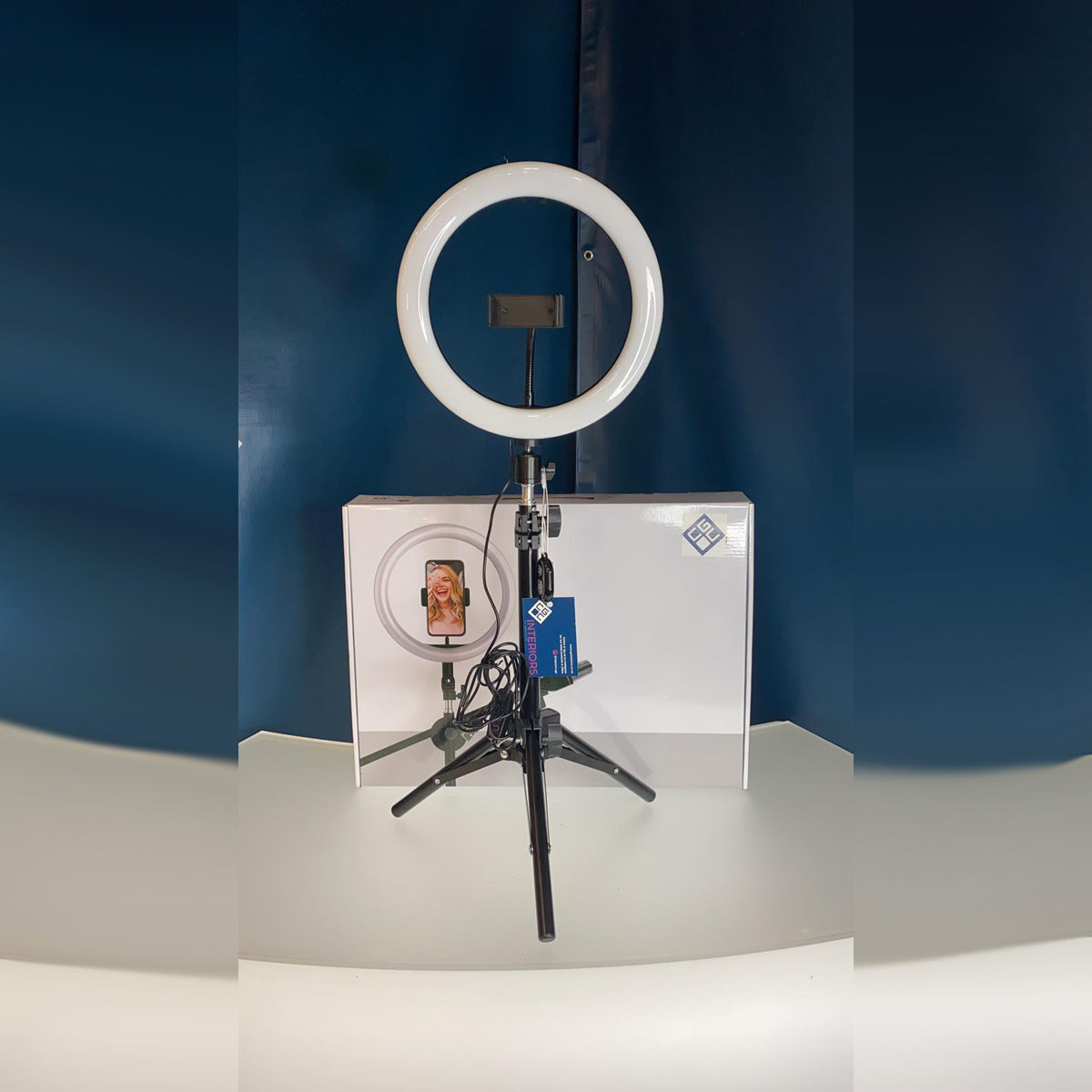 RINGO - CGC 10 Inch LED Table Extendable Ring Light