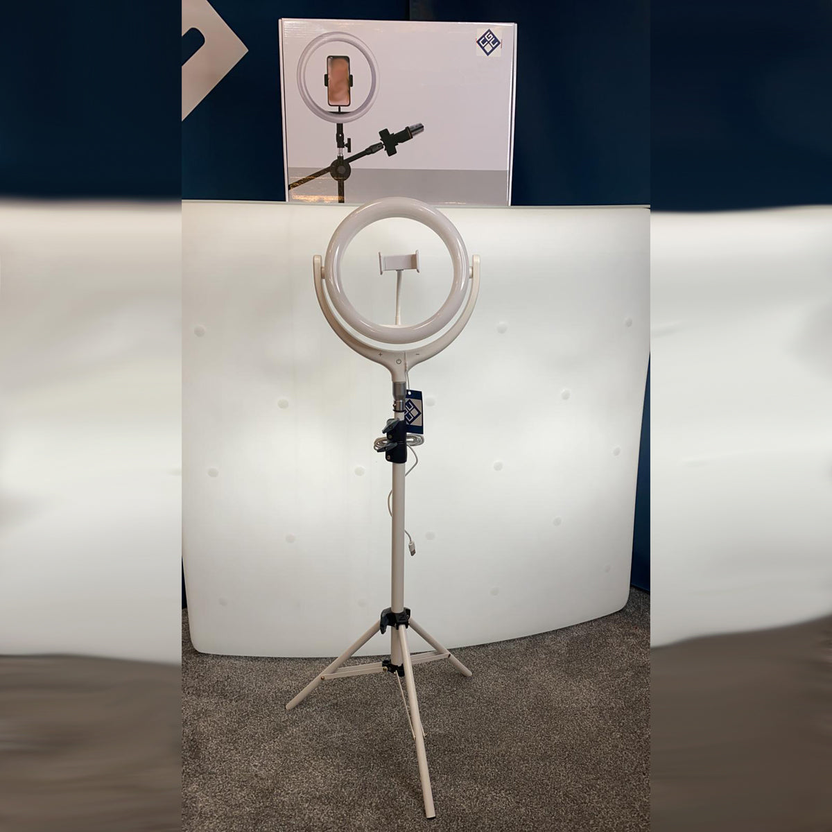 RINGO - CGC 10 Inch LED Ring Light In White