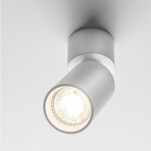 We combine practicality with atmosphere. These universal single spot can be used wherever you would like. The sleek design will feel like a fits perfectly with all interiors.  Adjustable to give the desired light output exactly where you want the light to beam. These lights are made from a high quality aluminium and powder coated to a immaculate white finish.