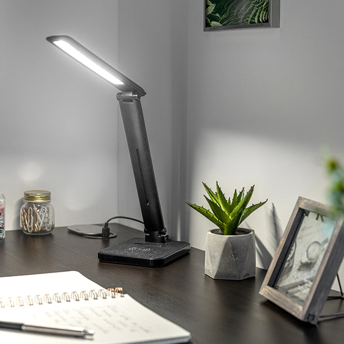 CGC IZZY Black LED Desk Lamp With Wireless Charger