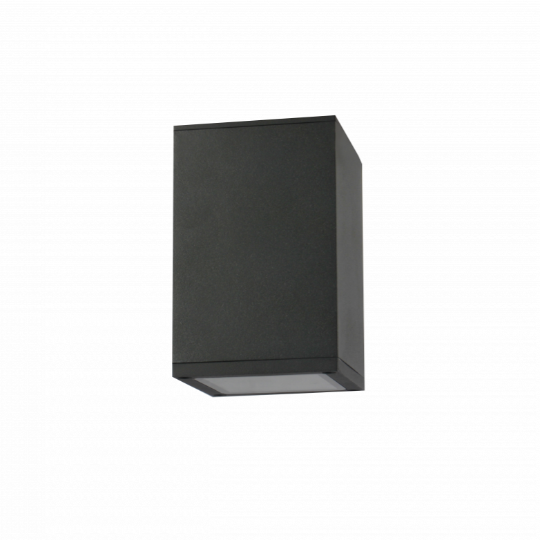 Our Len ceiling outdoor porch light delivers on style and durability and is a smart choice for your exterior lighting. With its dark grey powder coated aluminium construction teamed with clear polycarbonate diffuser, this lantern is hardwearing and rust and weatherproof. Built for life outdoors, it has an IP54 rating which means it can withstand the harshest of weather conditions. For sophisticated yet robust outdoor lighting, our Len dark grey outdoor ceiling spot light is a strong contender.