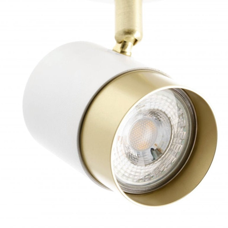 Orio's elegant and stylish finish makes it the ideal accent to any room. It will look perfect in both traditional and modern environments. It has adjustable heads so you can set the spot lights according to your preferences. For longevity and durability, the lamp is constructed of aluminium that has been powder coated. It has an IP20 level of protection, making it touch and dust resistant. Intended for internal use.